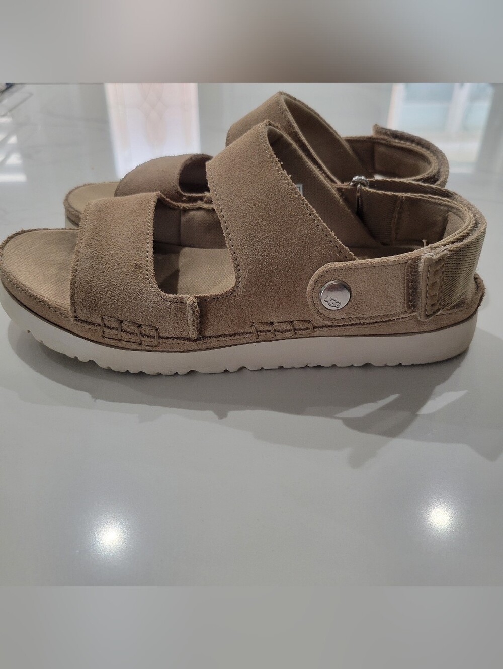 UGG Kids Suede Open-Toe Sandal in Taupe